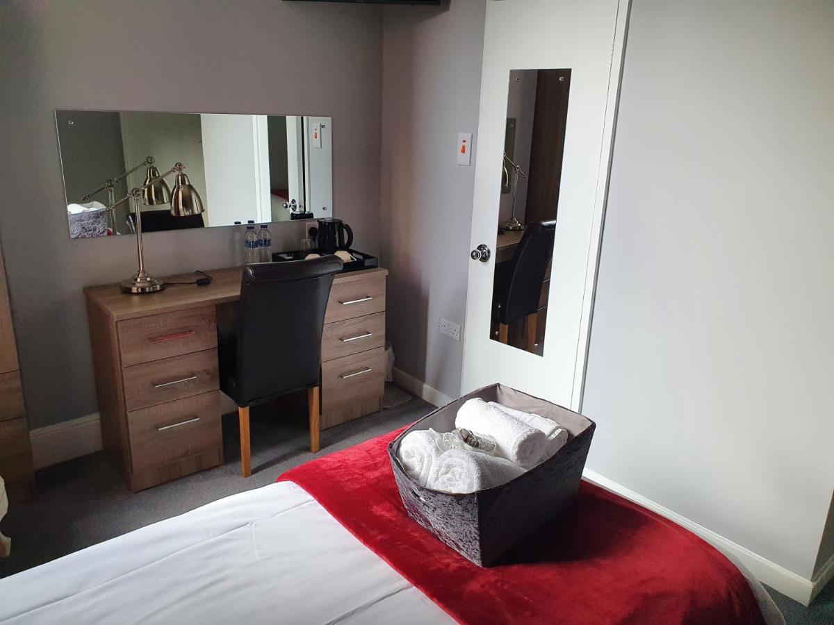 The Braemar Bed & Breakfast Southport