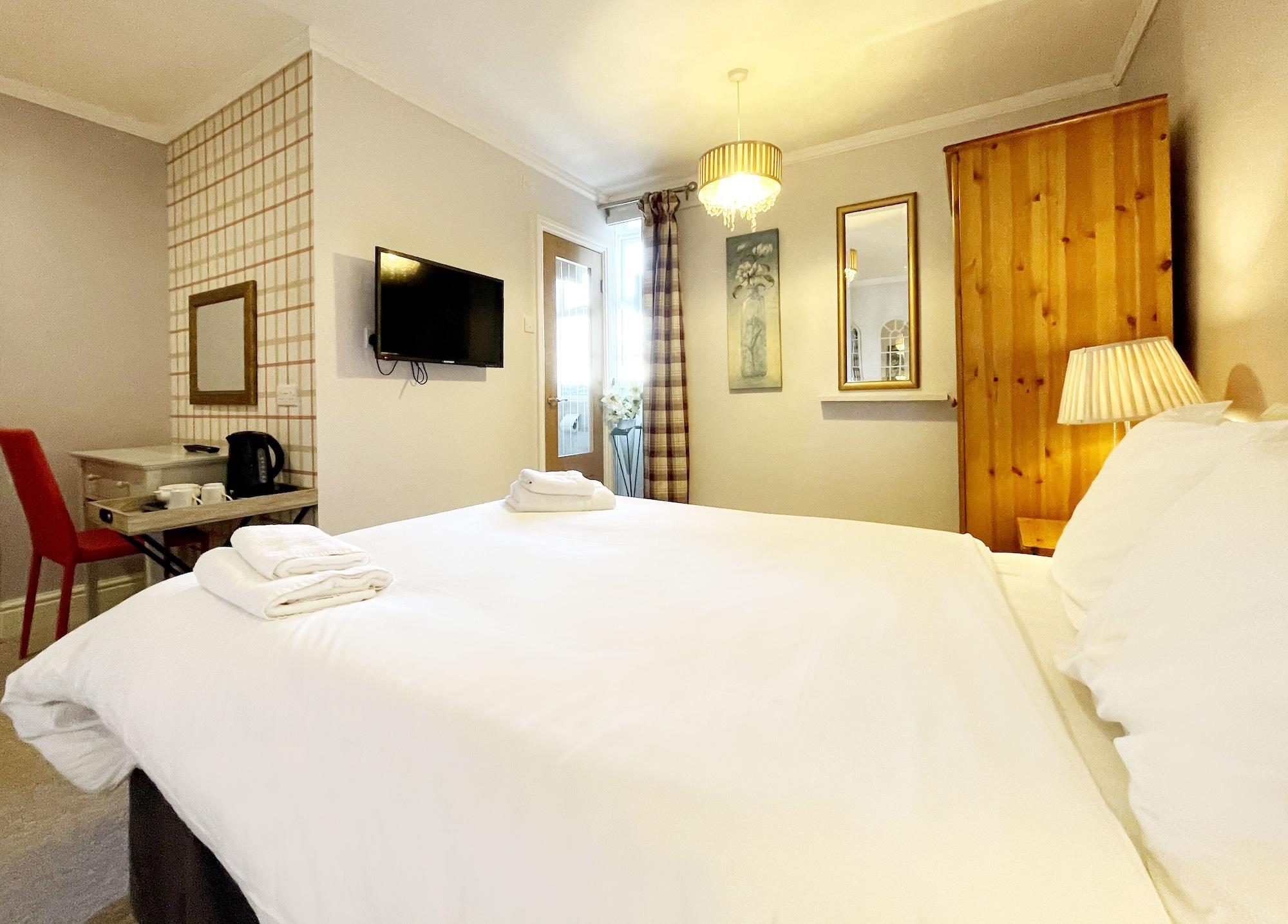 Dukes Folly 3*