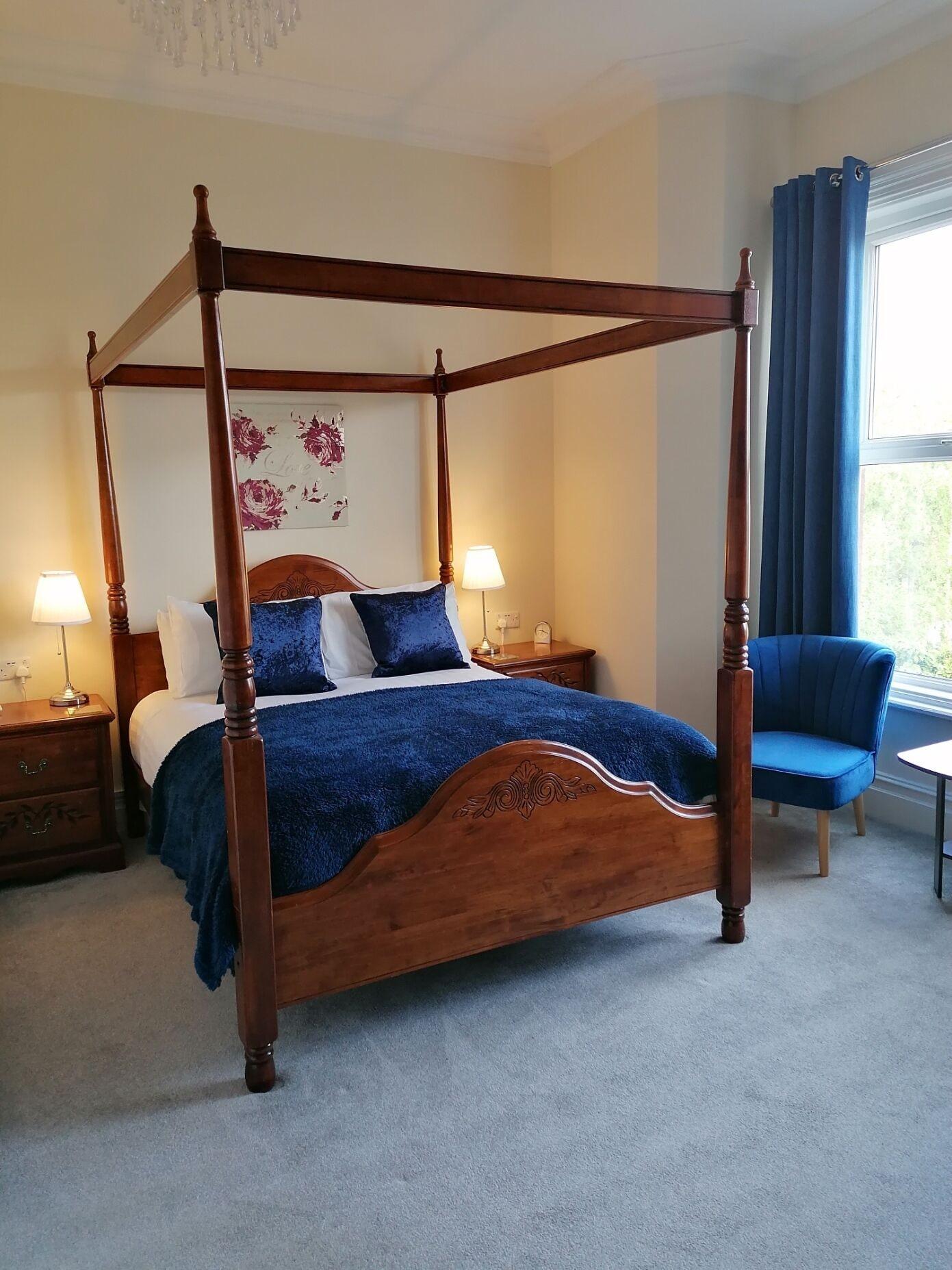 Bed & Breakfast Edendale House
