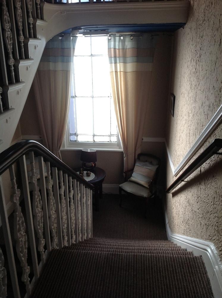 Balmoral Southport