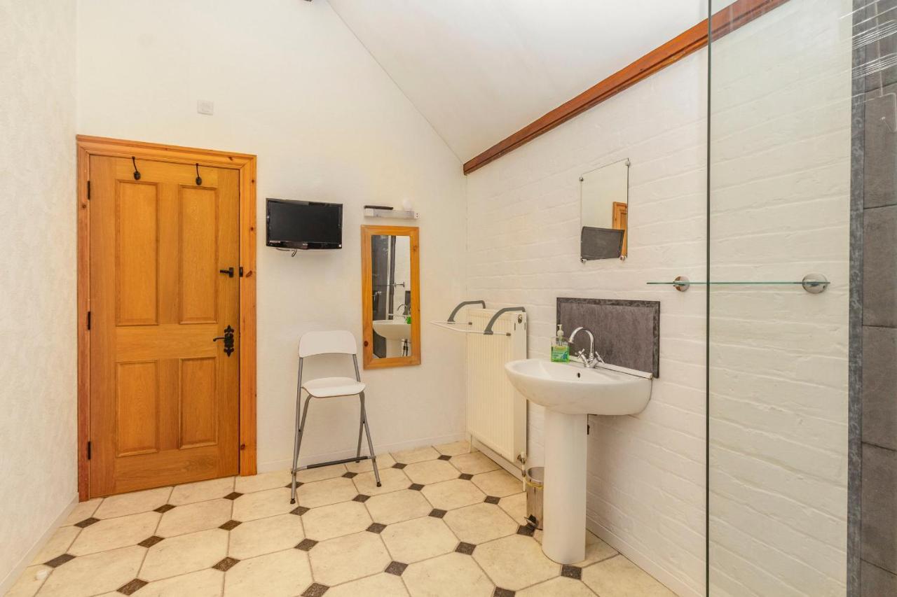 Coach House * Southport