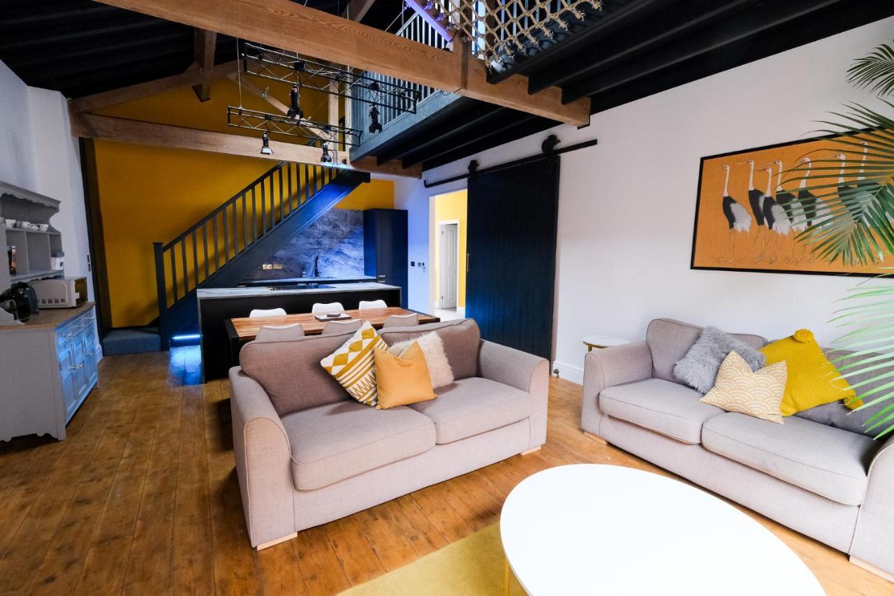 The Eden Warehouse - Gold Apartment, Sleeps 6 Apartment *