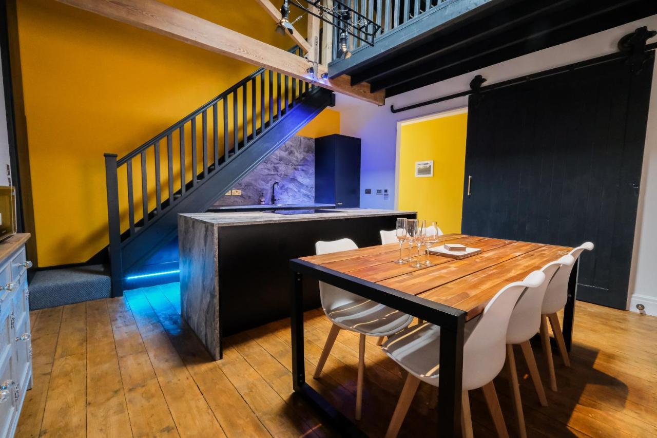 Apartment The Eden Warehouse - Gold Apartment, Sleeps 6 Southport