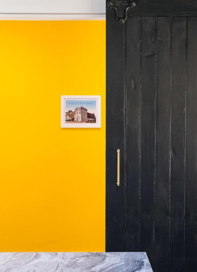 Apartment The Eden Warehouse - Gold Apartment, Sleeps 6 *