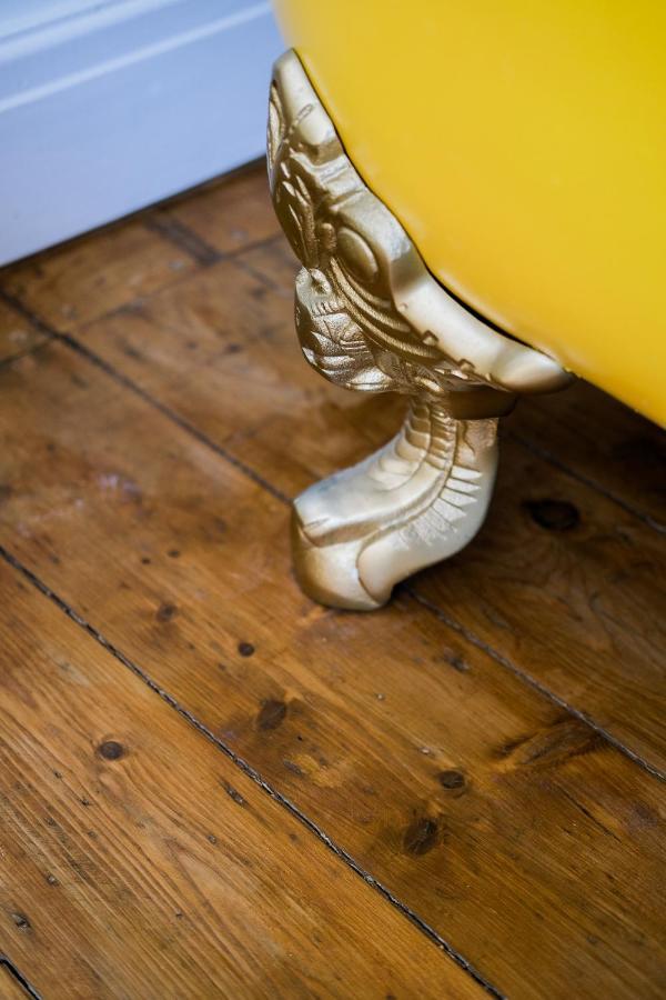 The Eden Warehouse - Gold Apartment, Sleeps 6 Apartment *