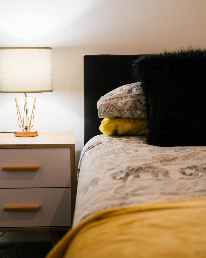 The Eden Warehouse - Gold Apartment, Sleeps 6