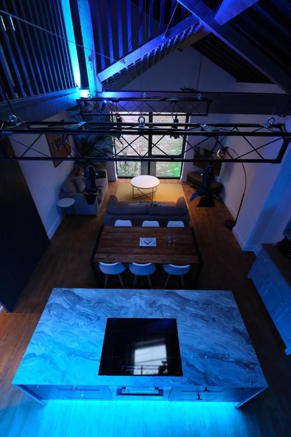 Apartment The Eden Warehouse - Gold Apartment, Sleeps 6 Southport