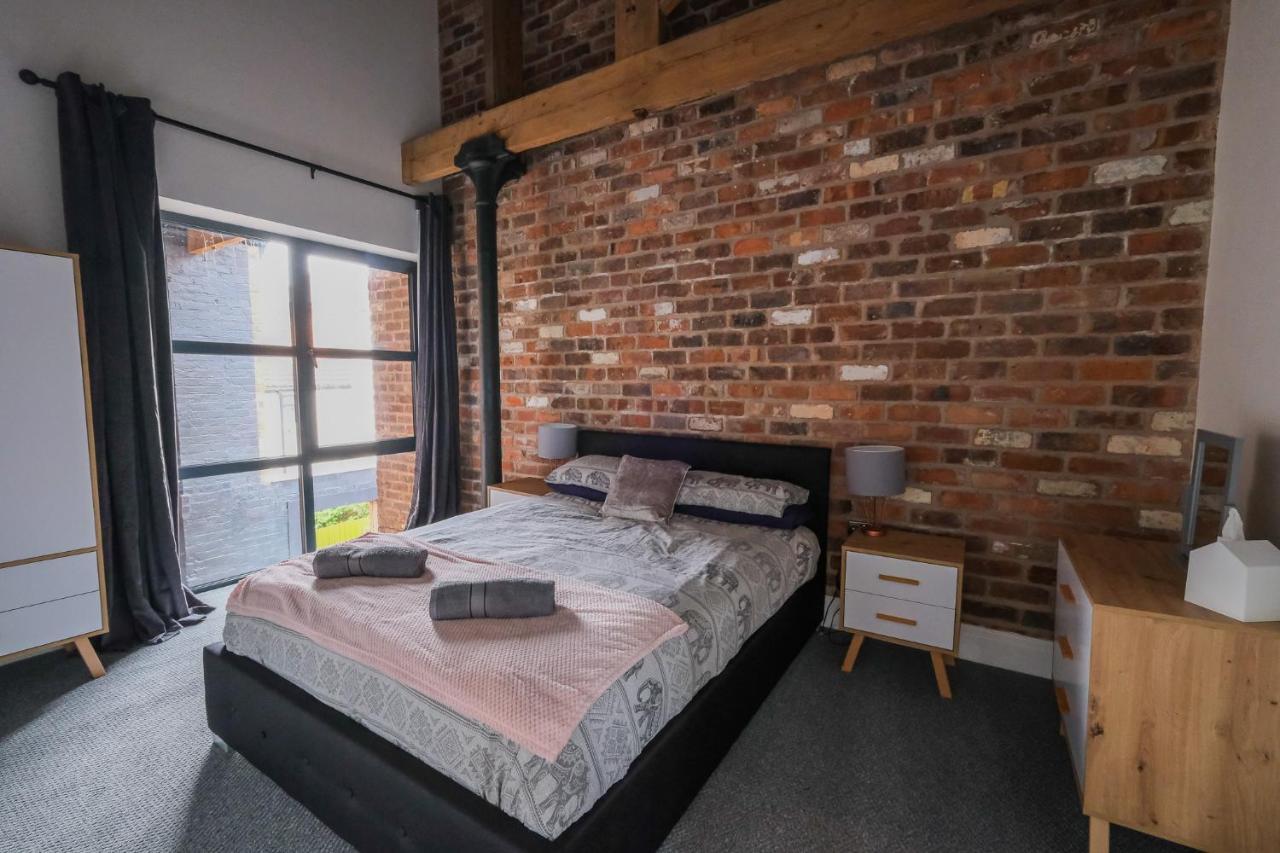 The Eden Warehouse - Apartment, Sleeps 5 * Southport