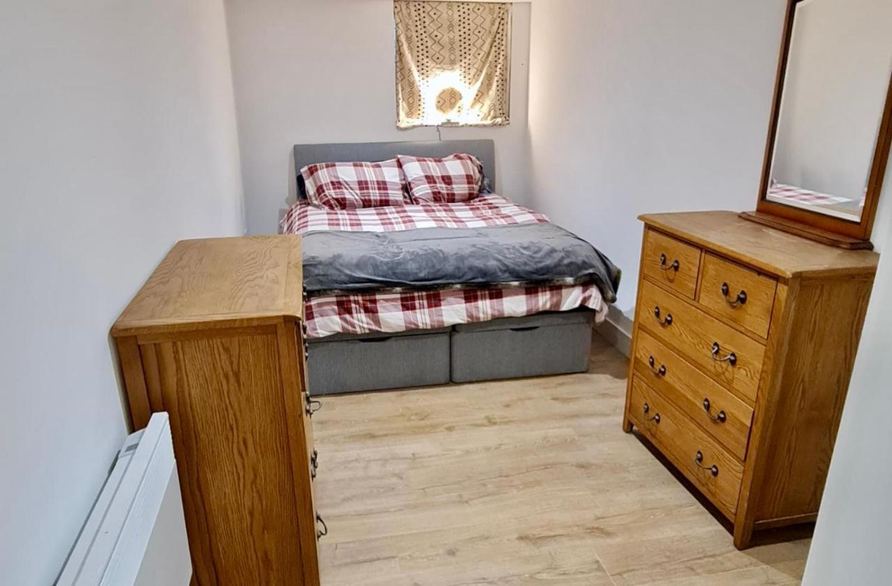 Amazing One Bedroom * Southport