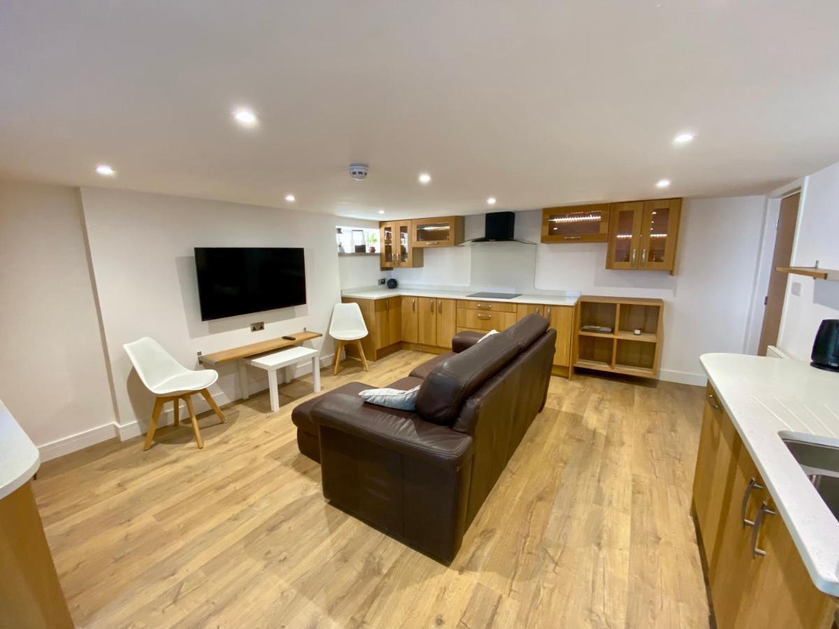 Amazing One Bedroom * Southport