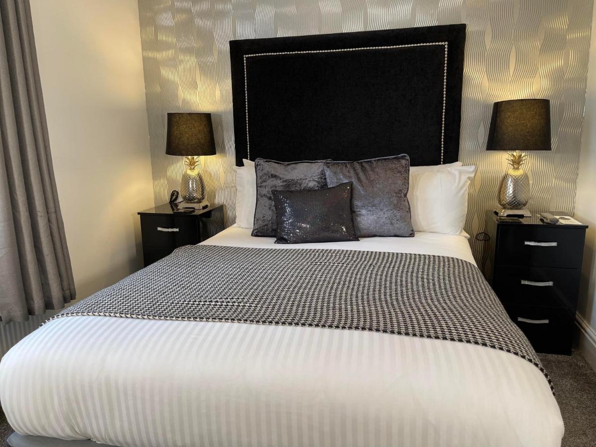 Sunnyside 4* Southport