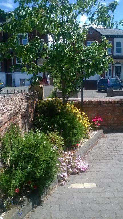 Vale House Bed & Breakfast 3*