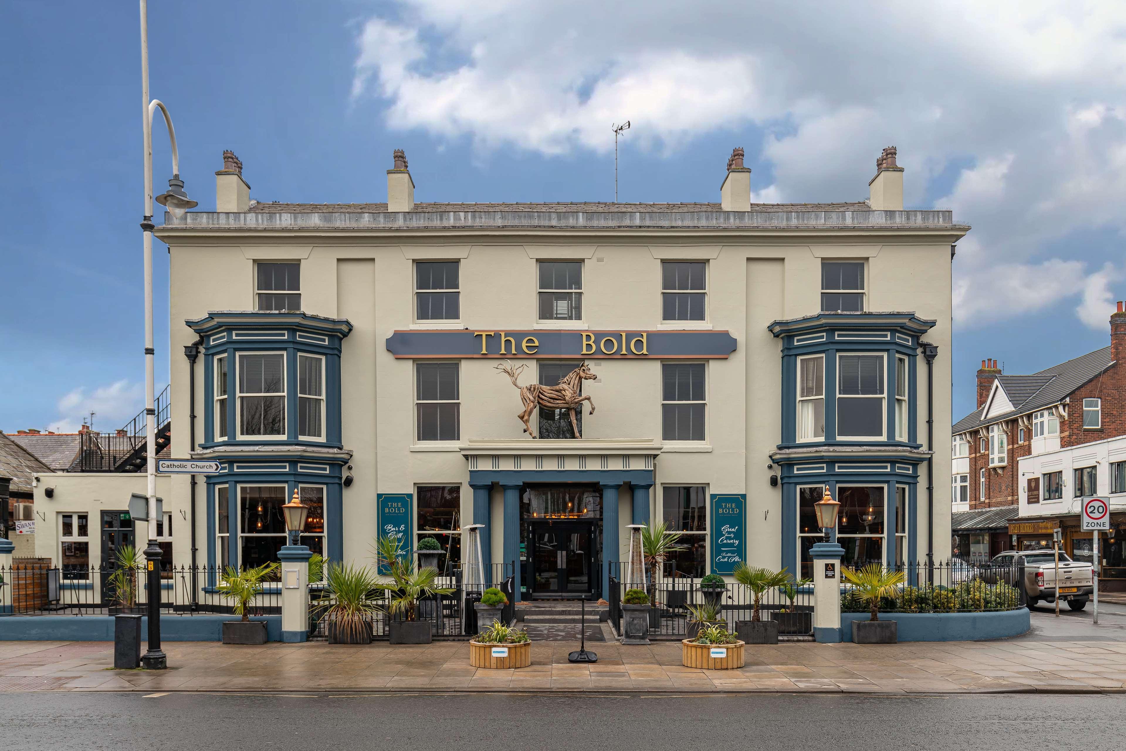 The Bold Hotel; Bw Signature Collection 4*