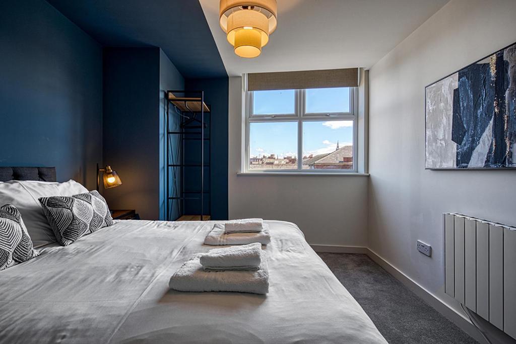 Chic 1 Bedroom In Apartment Southport