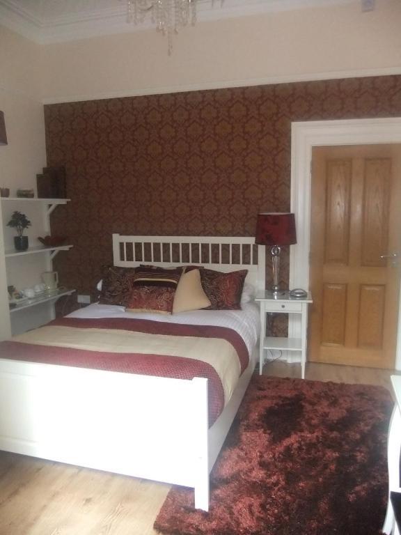 The Leicester 4*