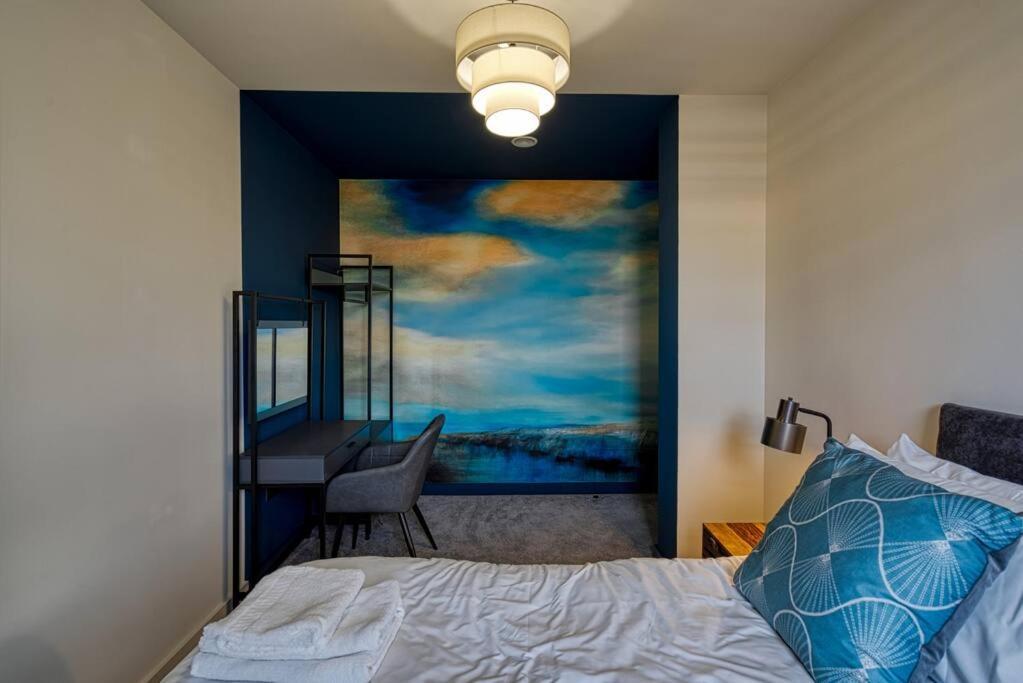 Stylish 1 Bedroom Near Southport