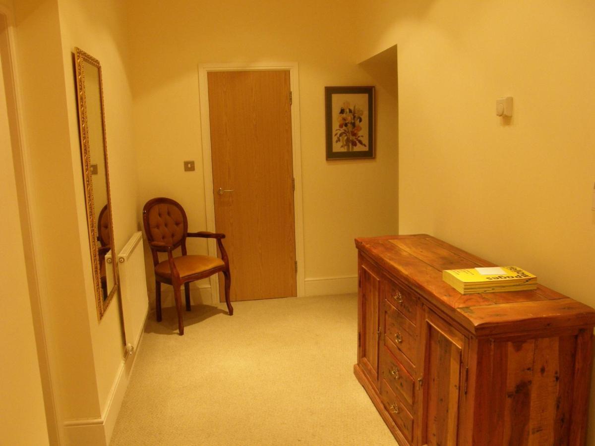 The Shelbourne Apartment Southport