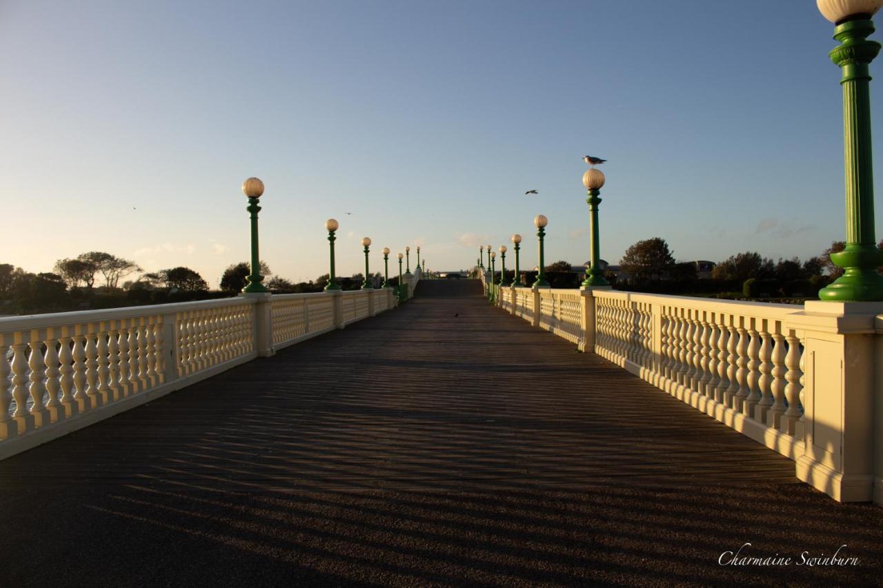 Beautiful 1 Bedroom Apt In The Heart Of Apartment Southport