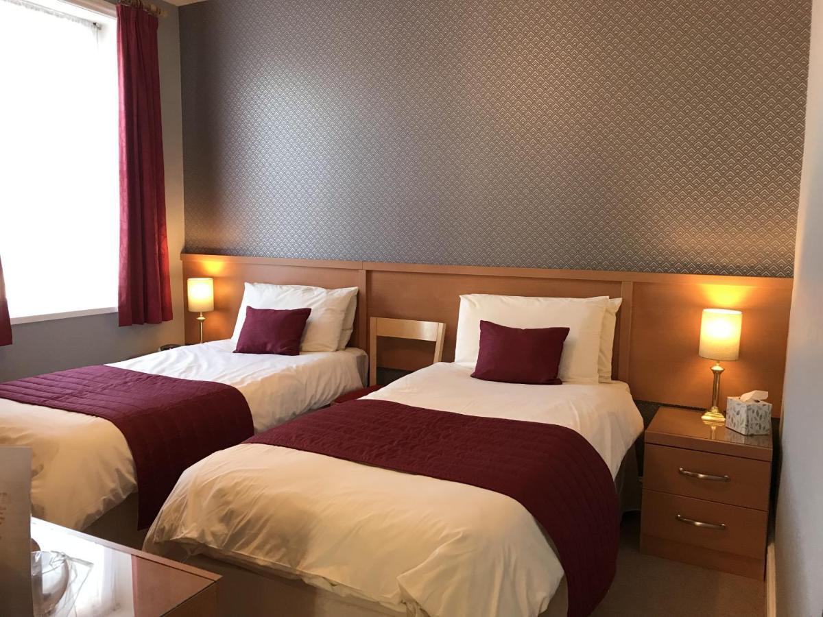 The Bowden Guest house Southport