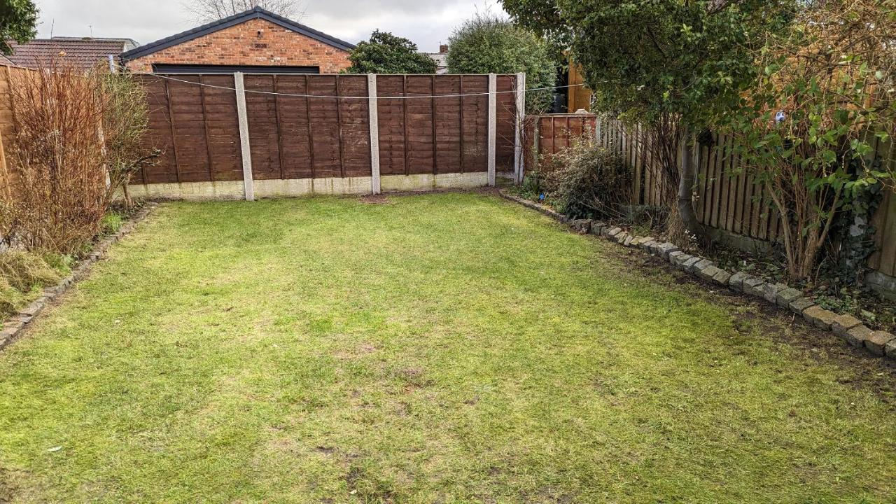 Holiday home - At - Sleeps 6