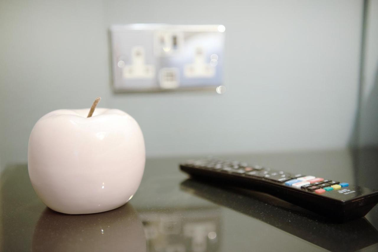 Stamford Guest House, 3 Min Walk To Lord St, With Parking & Perfect Getaway 4* Southport