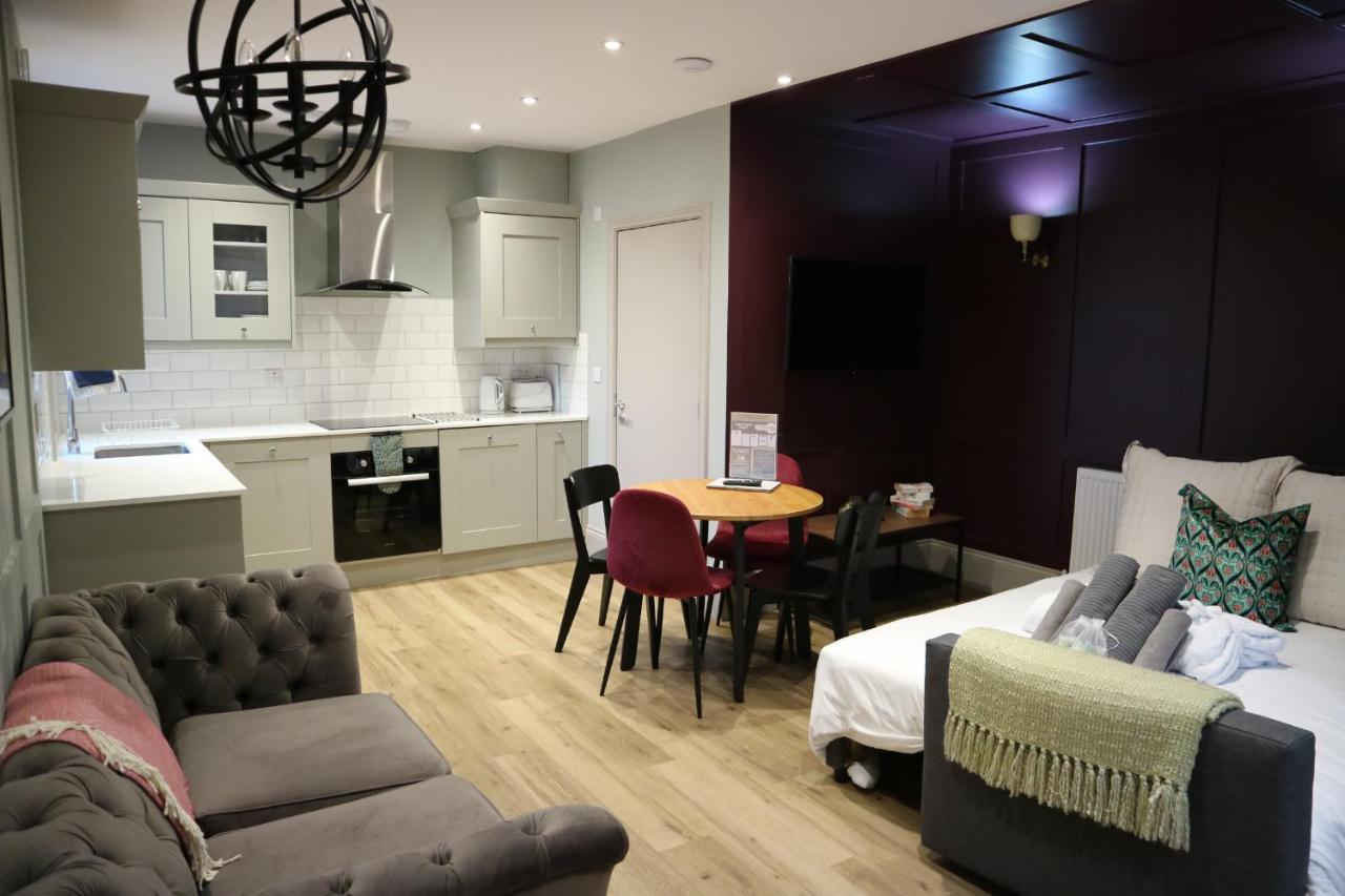Apartment No 9 The Folly *