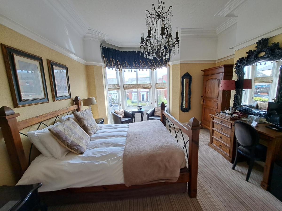 The Ambassador Townhouse Southport