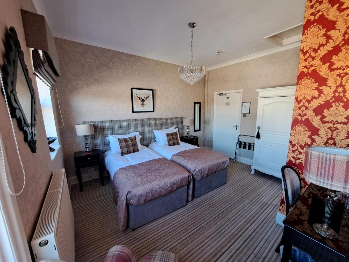 The Ambassador Townhouse 4* Southport