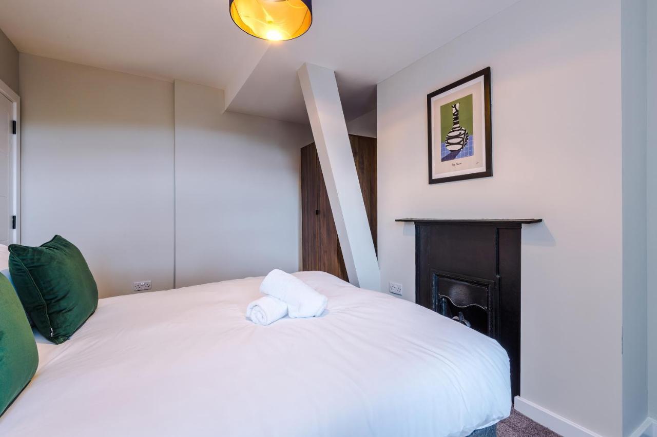 Apartment Stylish, Central And Spacious In *