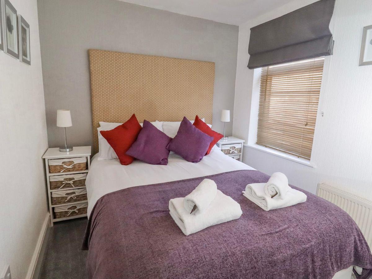 Holiday home Marine House Southport