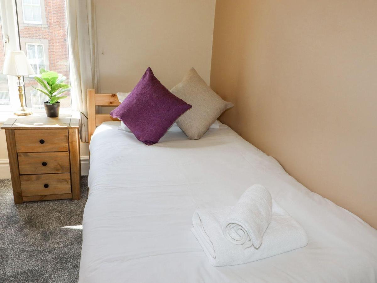 Holiday home Marine House Southport