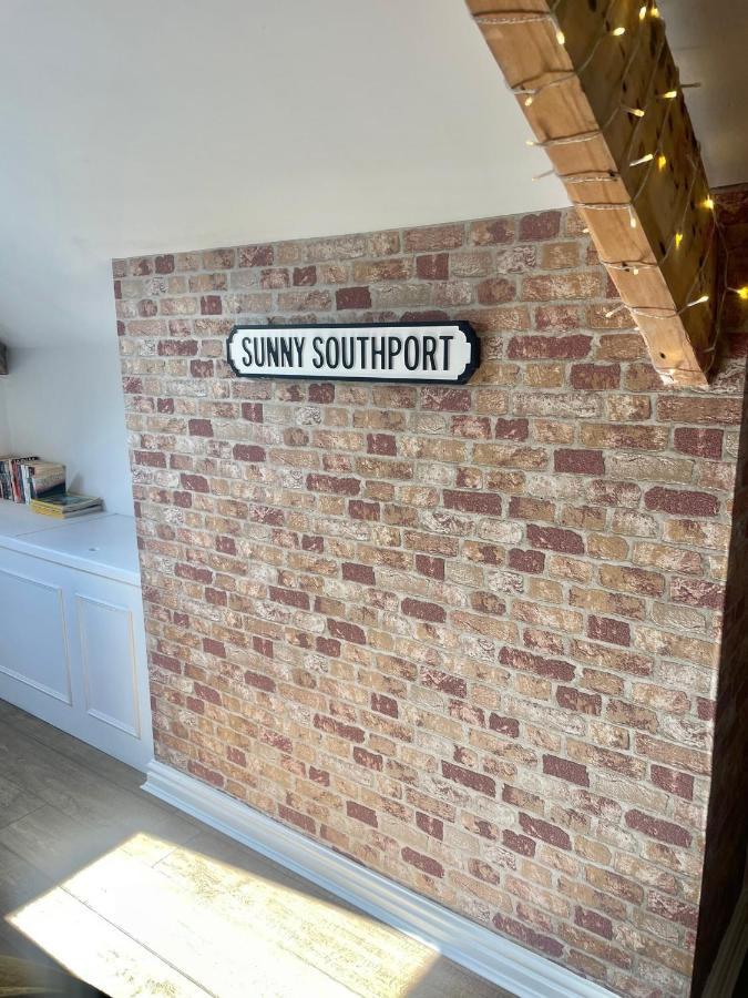 House 3 Bed Penthouse Apartment *