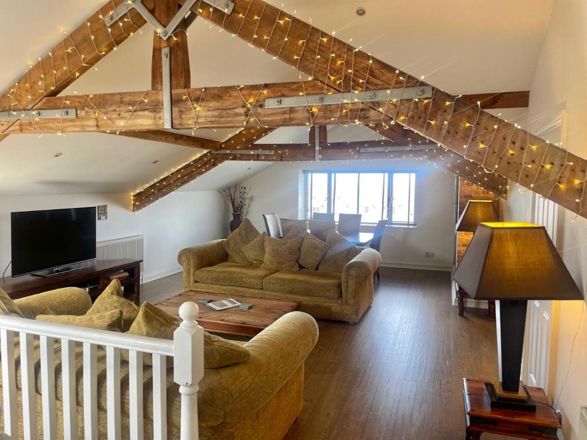 House 3 Bed Penthouse *