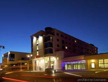 Waterfront Hotel 4*