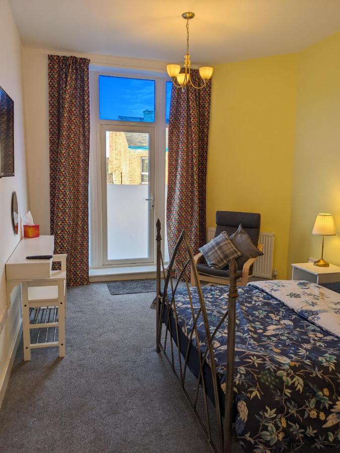 Dolce Lord St. Flat 2 Apartment