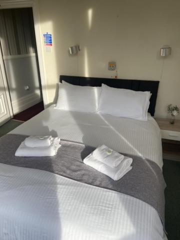 Hotel Salfordian *