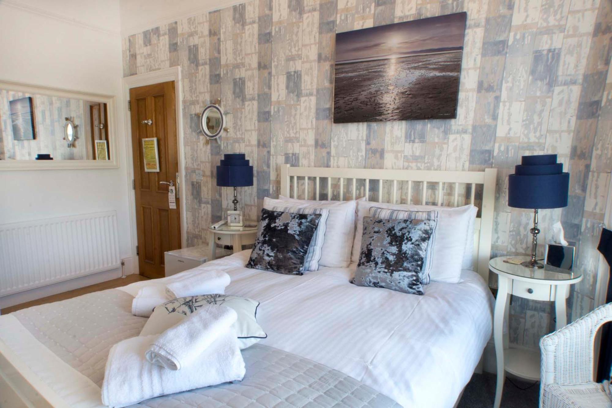 The Leicester Guest house 4*