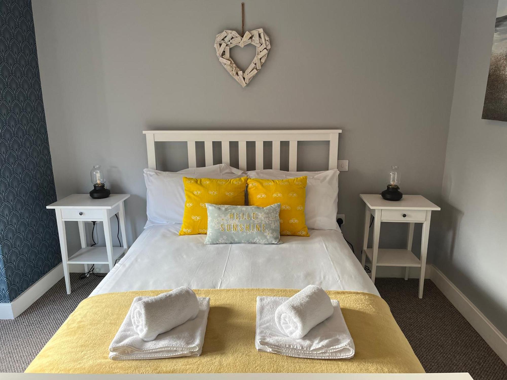 King Street Apartment *