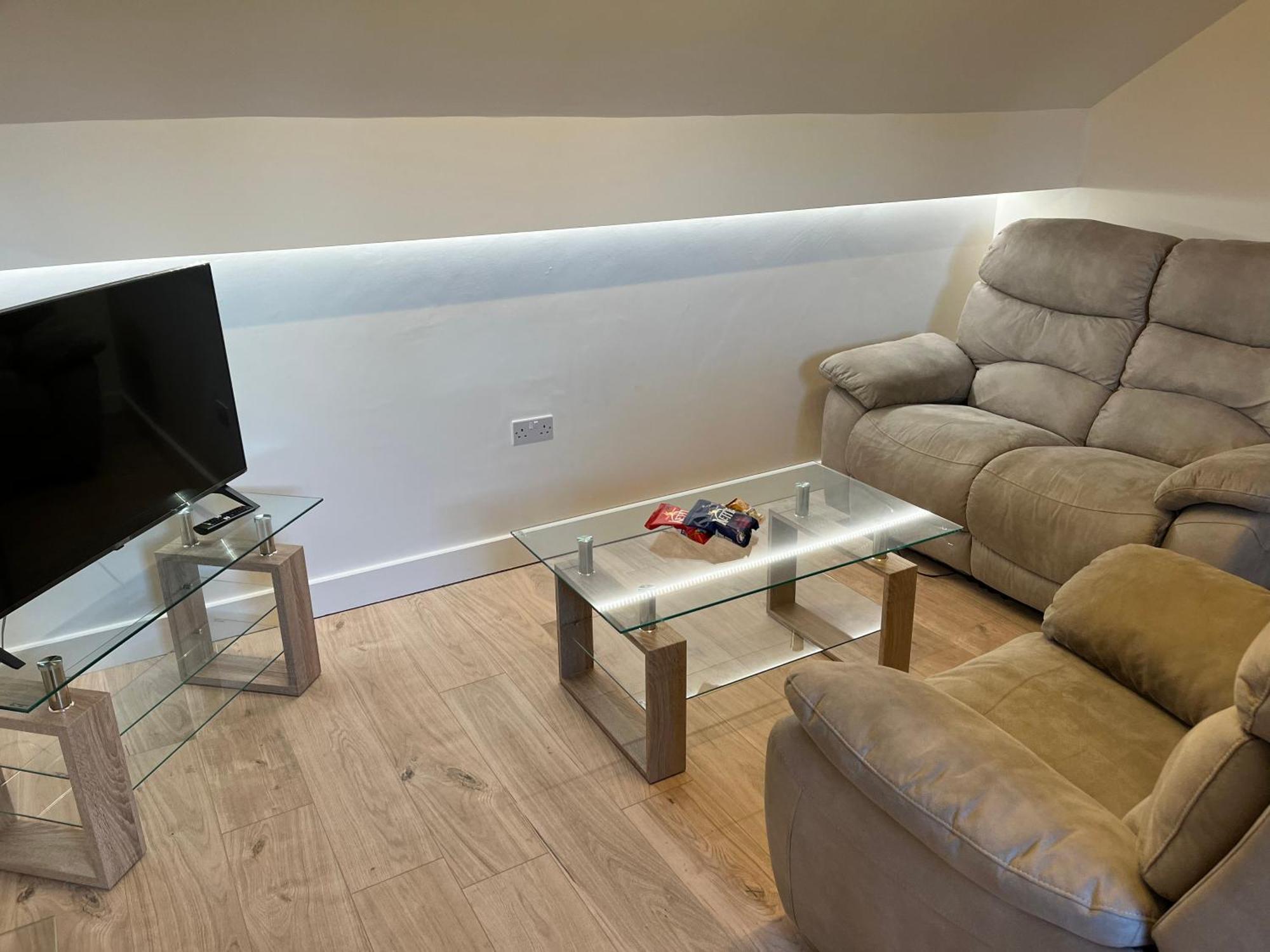 King Street Apartment *