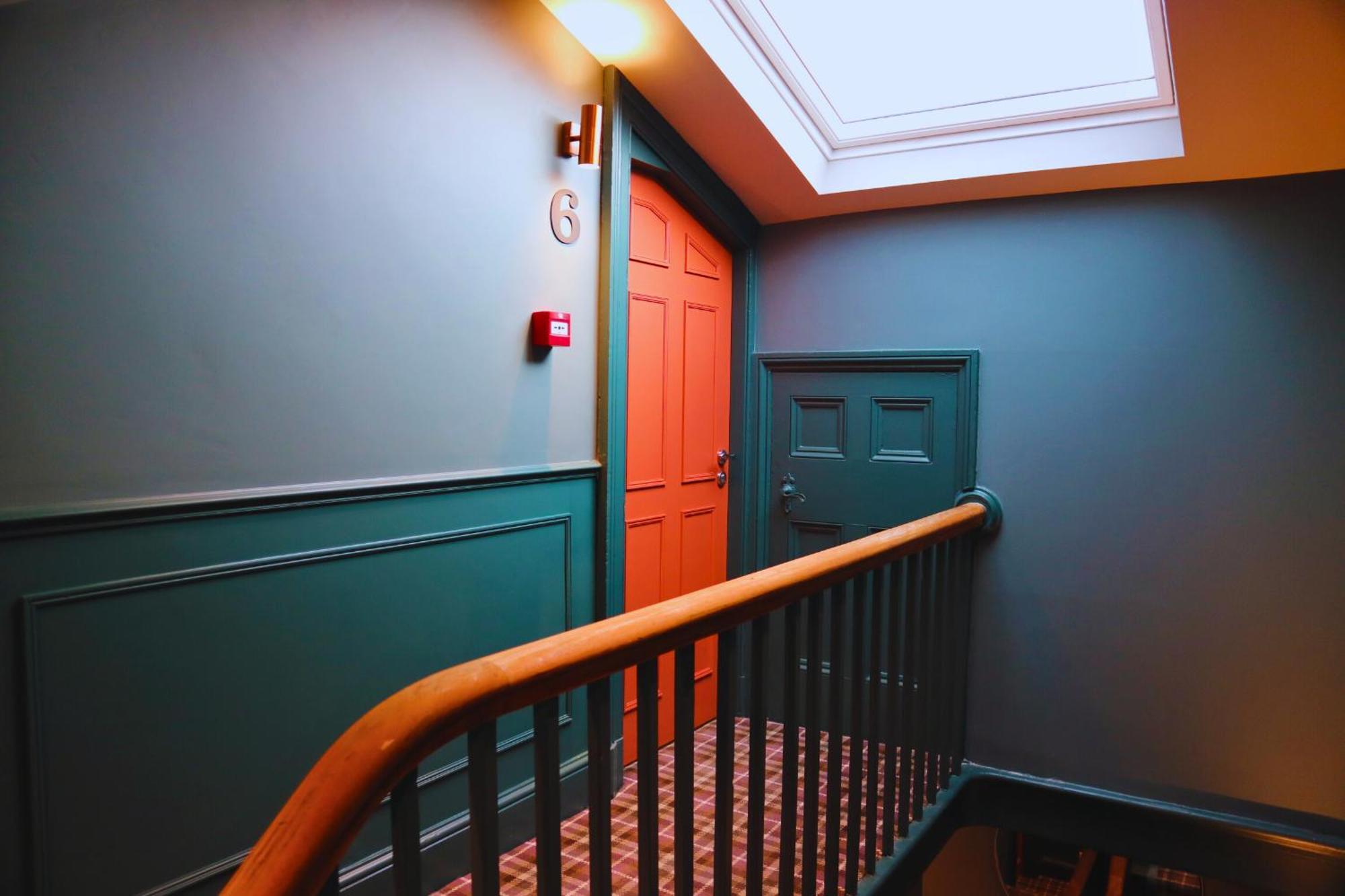No 9 The Folly Apartment *