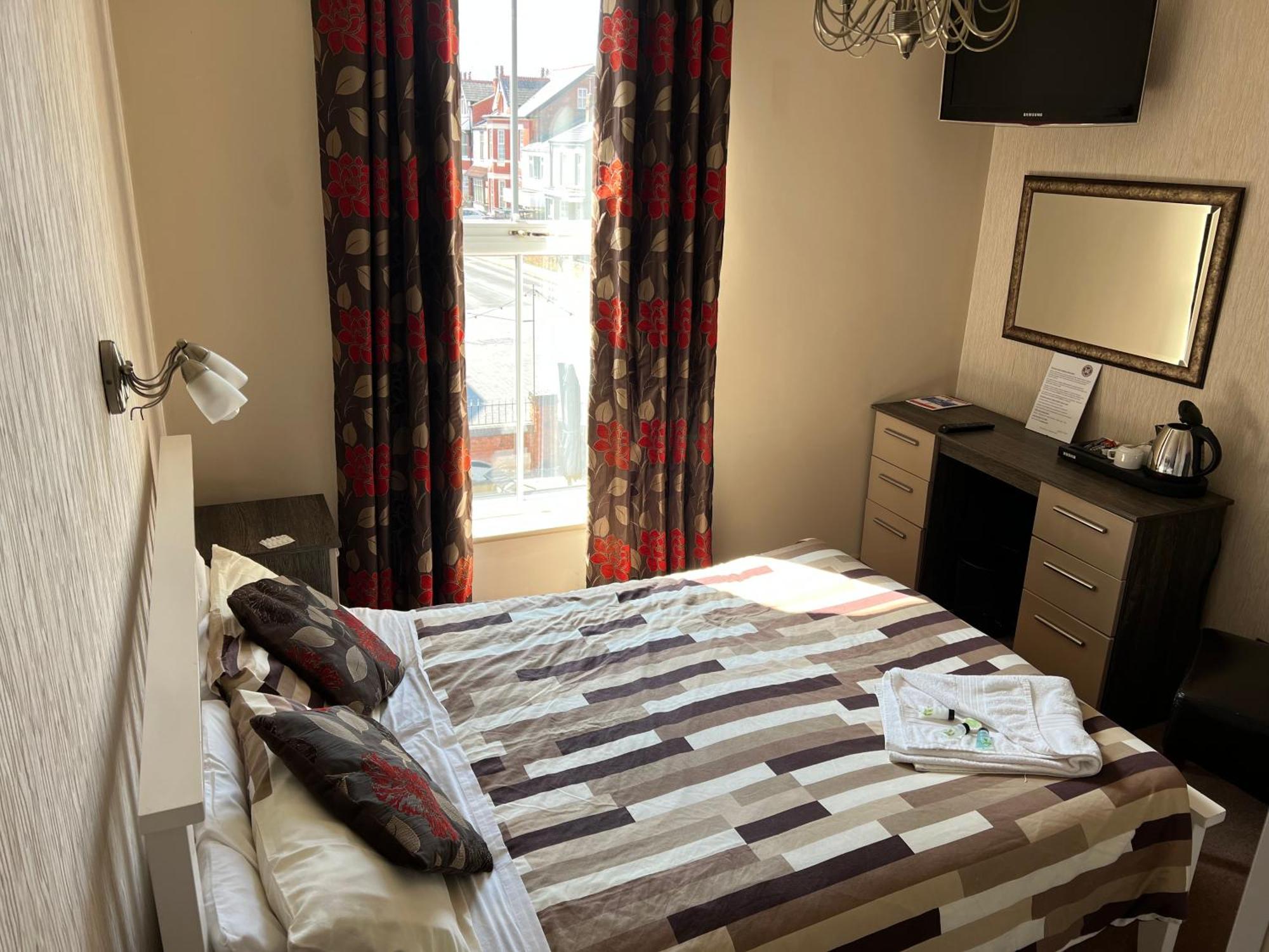 Metro Hotel Southport