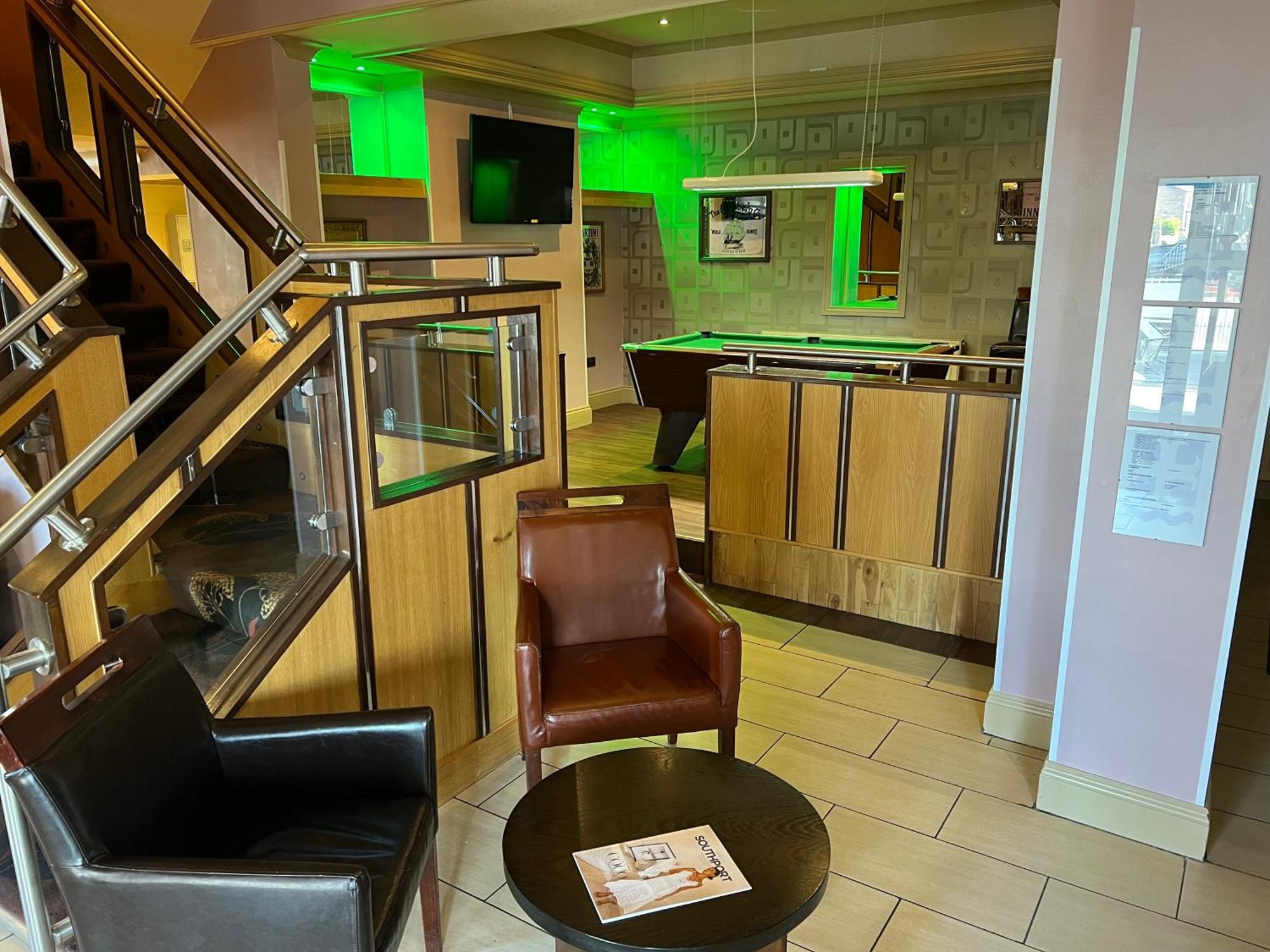 Hotel Metro Southport
