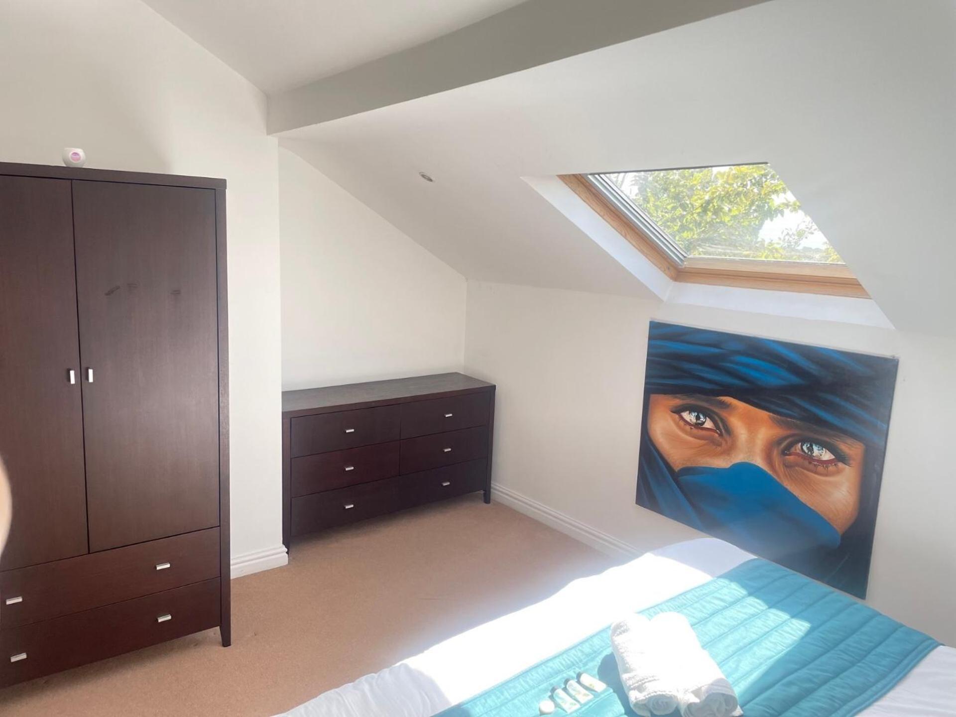 Apartment House 3 Bed Penthouse Southport