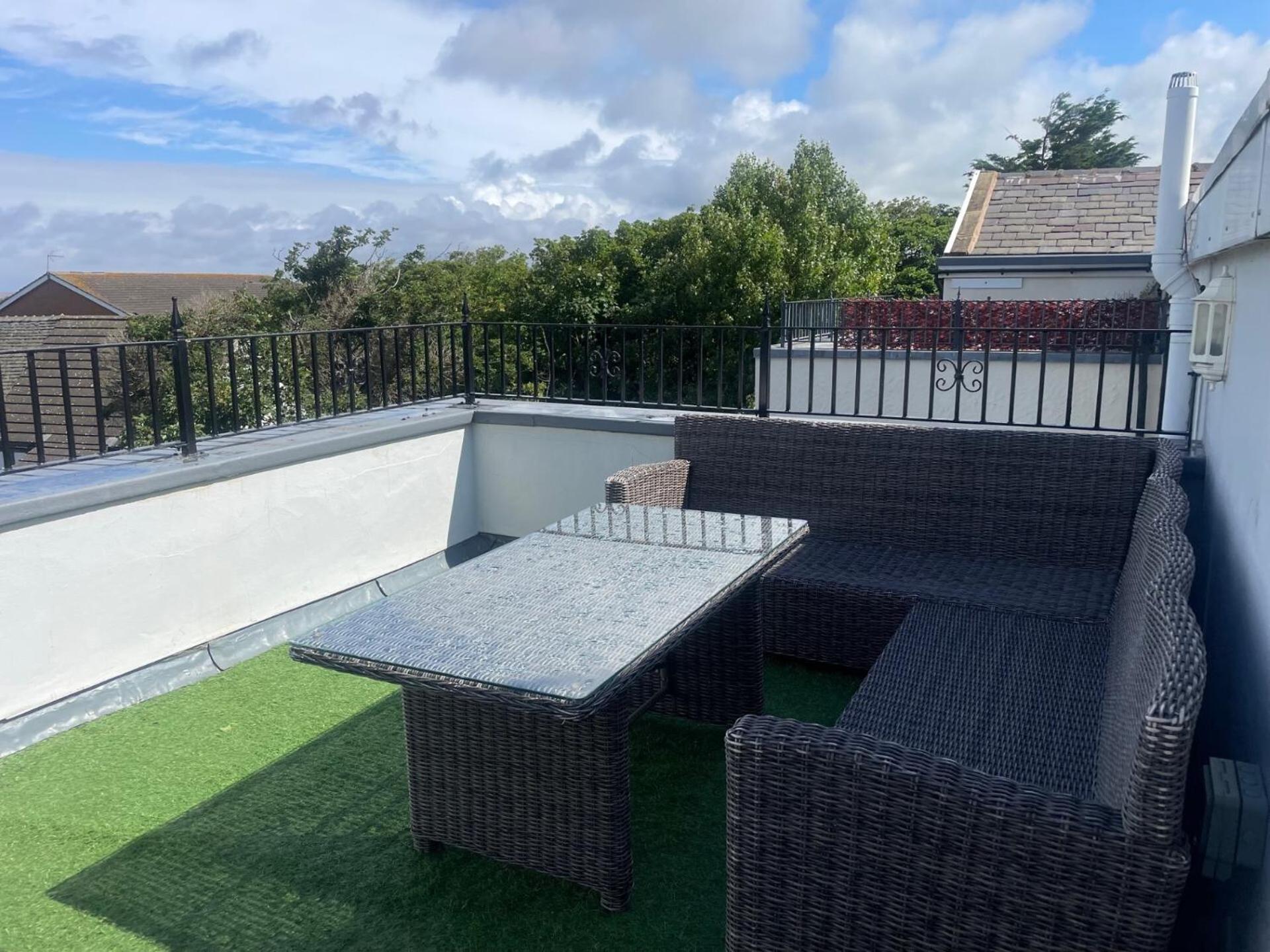 Apartment House 3 Bed Penthouse Southport