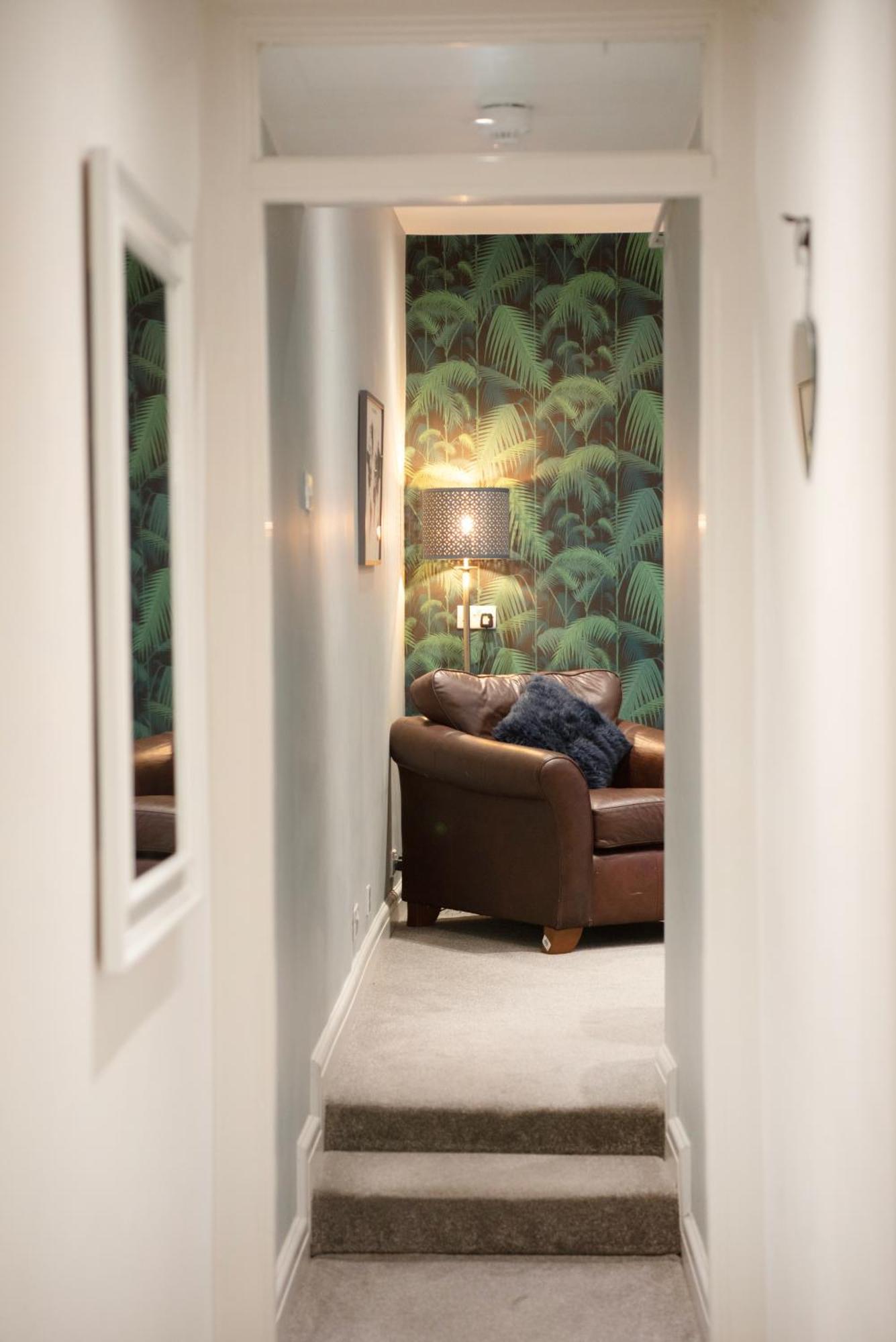 Stamford 3 Bed Apartment, Central, Quiet