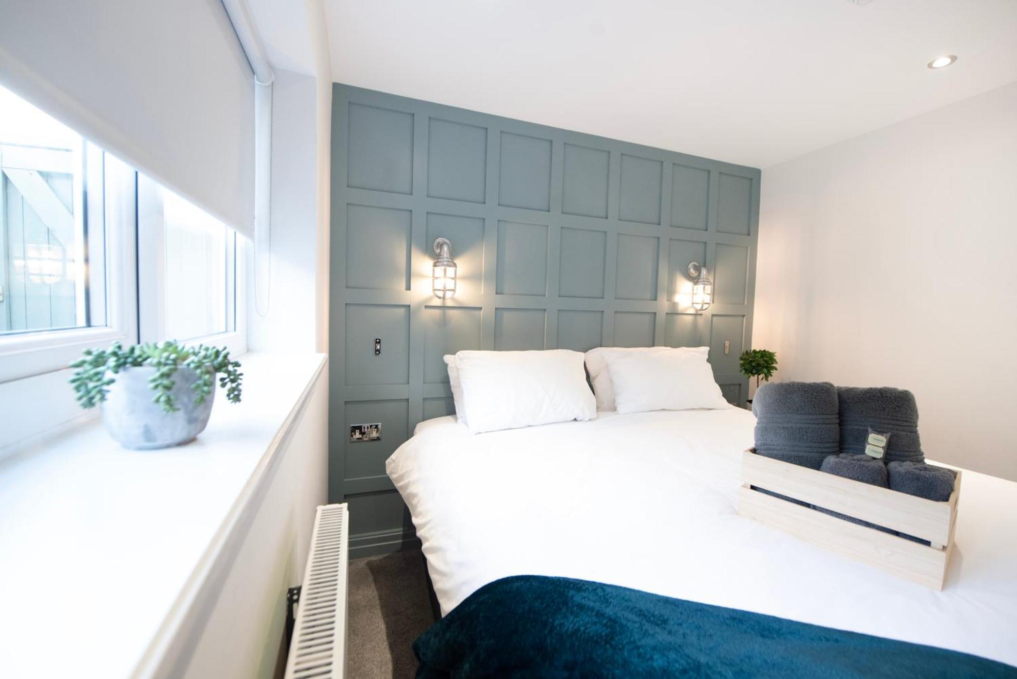 Stamford 3 Bed Apartment, Central, Quiet
