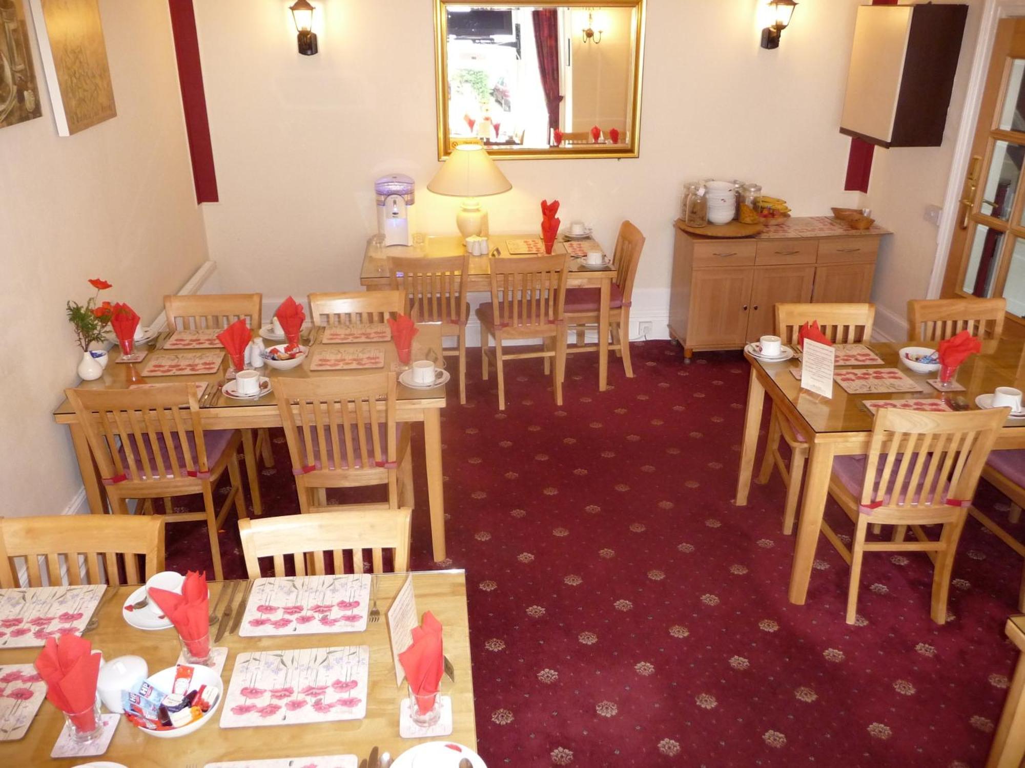 The Warwick Southport