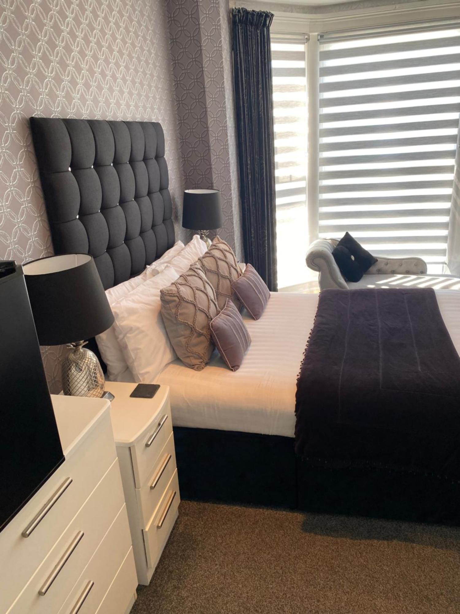 Guest house Aaron 3*