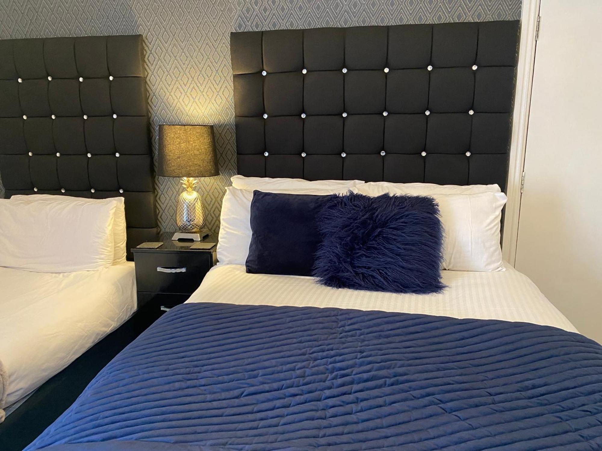 Aaron Guest house 3*