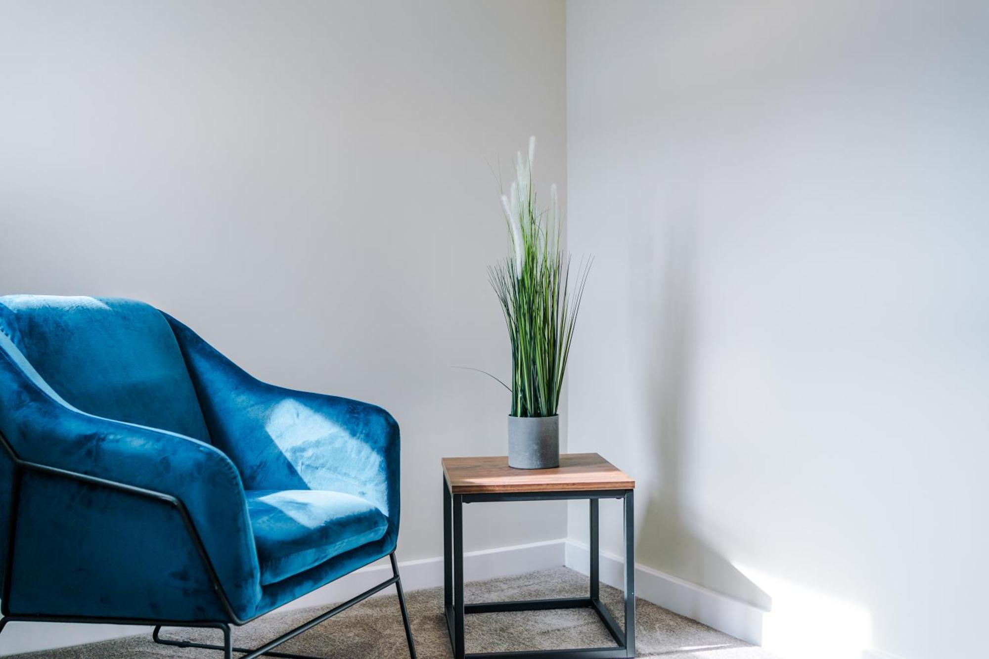Stylish, Central And Spacious In Apartment